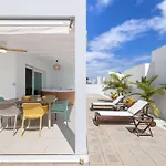 Miranda Al Mar Jacuzzi Privado Frente Al Mar By Bayside Дом отдыха Коста-Тегисе