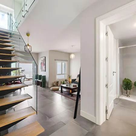 Casa de Férias Miranda Al Mar Jacuzzi Privado Frente Al Mar By Bayside *