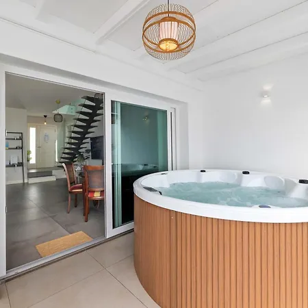 Miranda Al Mar Jacuzzi Privado Frente Al Mar By Bayside 別荘 コスタ・テギセ
